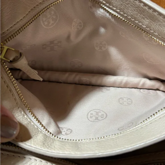 Tory Burch leather blush crossbody purse - Picture 6 of 16